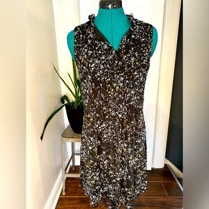 NWT Jane and Delaney ladies size small dress smocked top